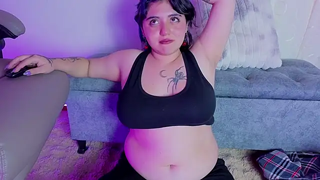 Blueberry_gothic webcam
