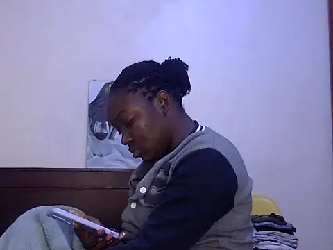 Sexy-suzy live cam on StripChat