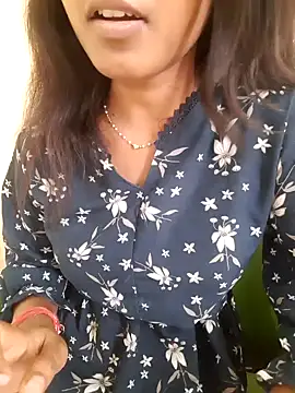 Navya6879 webcam