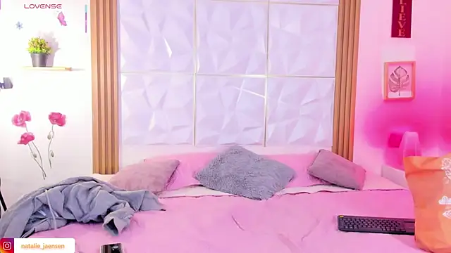 natalie_jaensen webcam