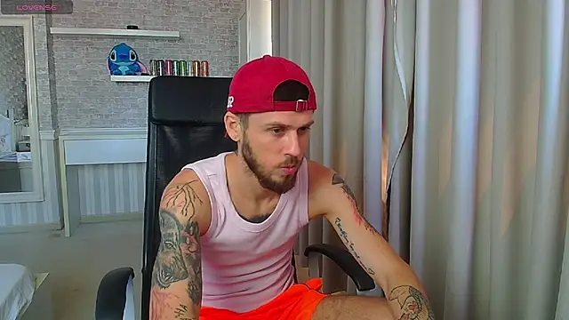 JonahShaw webcam
