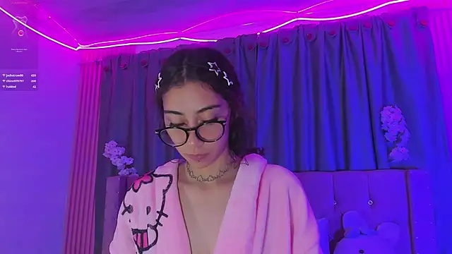 Sarah_Moon1 webcam