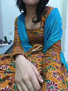 zoya_baby_ webcam