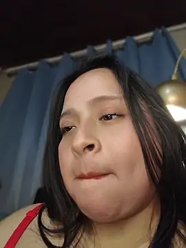Gatitadiablita35 webcam