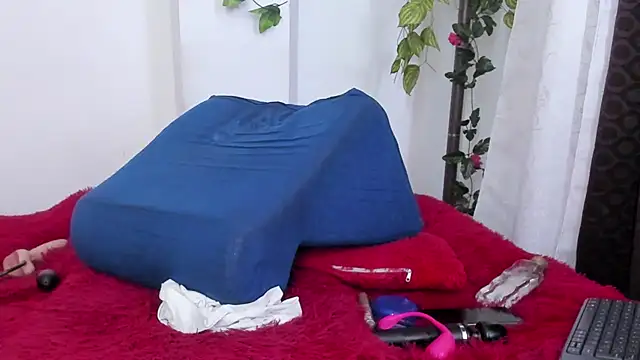 miaroberts69 webcam