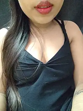 Roshni_98 webcam