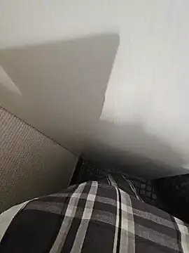 mia69x webcam