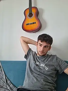 Yasinyasin7 webcam