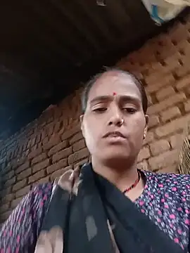 Radhika97A webcam