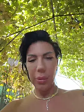 SelineVelvet webcam