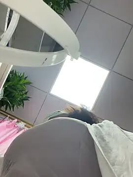 milkwine webcam