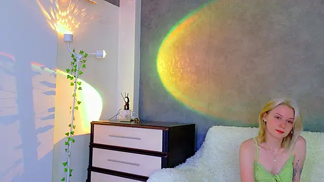 SweeetMia webcam