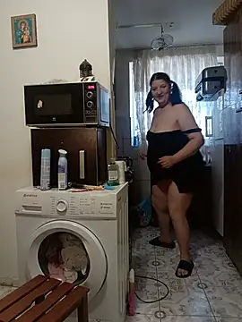 RidemerafSuzana webcam