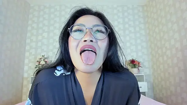 NatsumiHun webcam