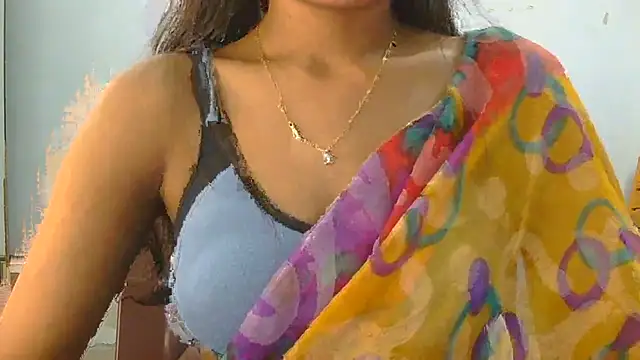 Aarti_misty71 webcam