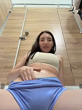 BallerinaCappuccino_ webcam