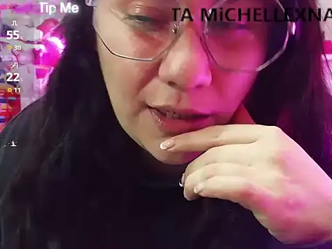 miichellenataliaa - Miichellenataliaa's free webcam - UK Sex Cams