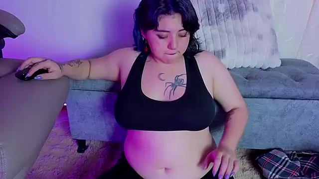 Blueberry_gothic webcam