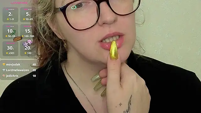 LesiaOxxi webcam