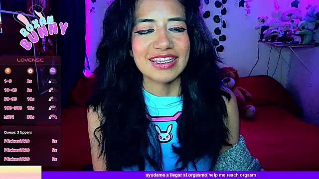 Roxanbunny1 webcam