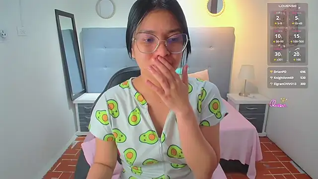 Mitsuri_Smith webcam