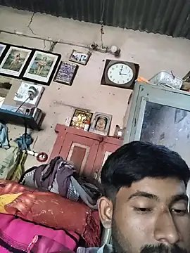 Lustynani webcam