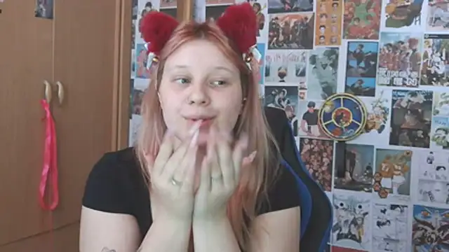 FoxPlayXX webcam