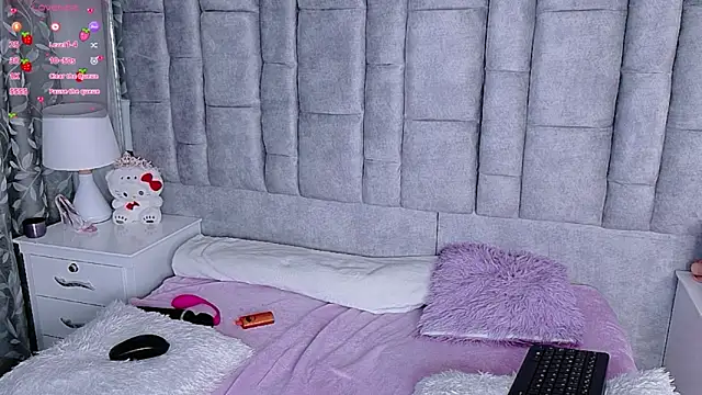 Ayla_Han webcam