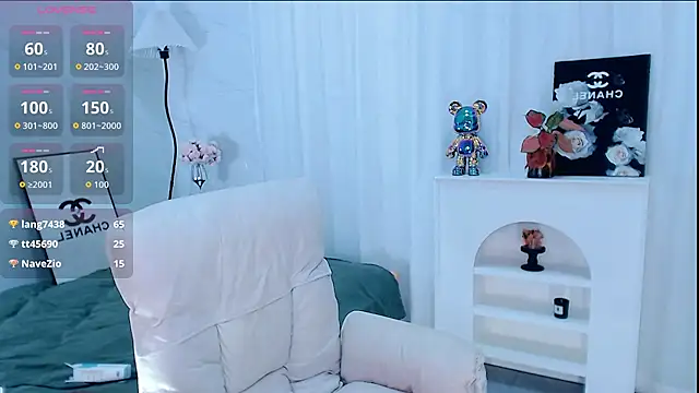 Alice-Love-88 webcam