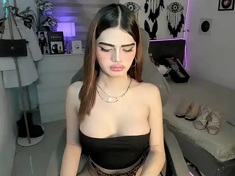 tstoni_talks webcam
