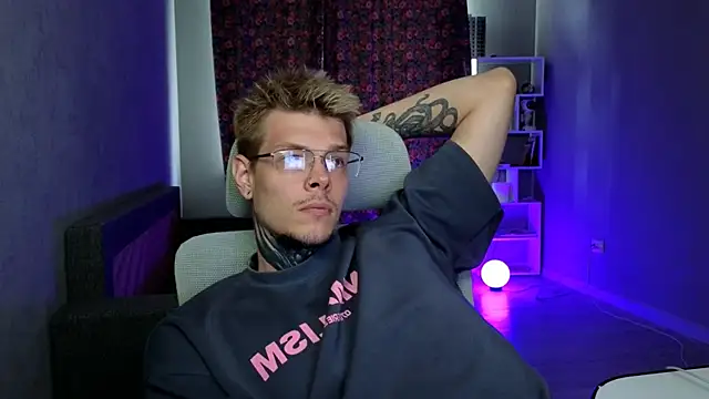 DENIS_HERE webcam