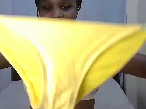 Ebony_fine webcam