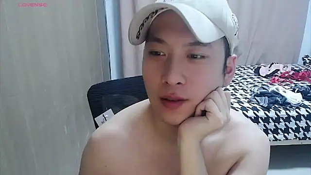 yichen008 webcam