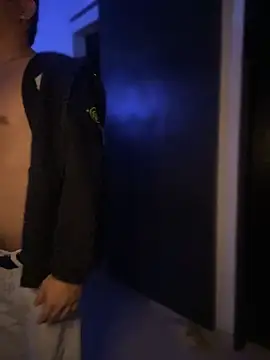 _Leo_Boy webcam
