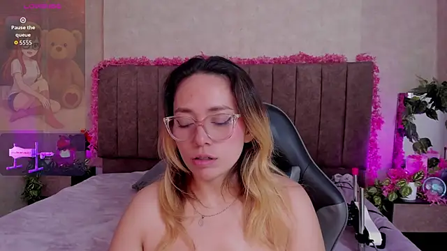 LanaMills_ webcam