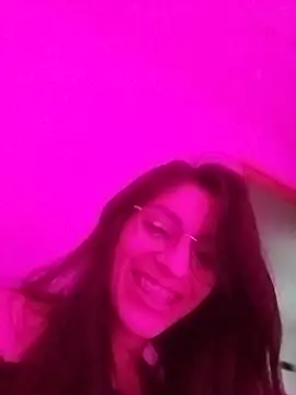 Fuegolatino-69 webcam
