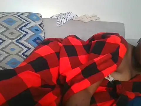Creamybunnny webcam