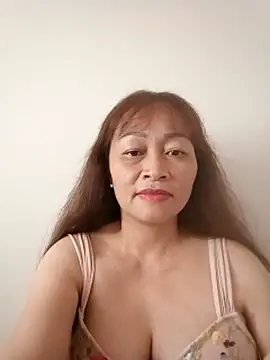 Baby-ladyboobs2026 webcam