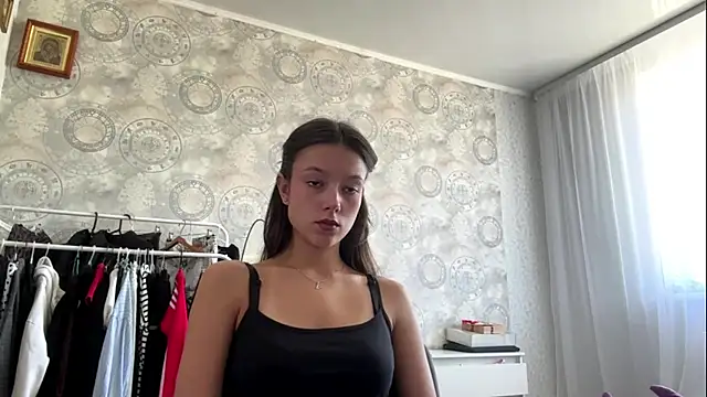 EdnaHoltkamp webcam