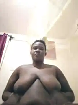 Thicky_Mya webcam