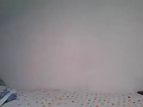 cum_queen254 webcam