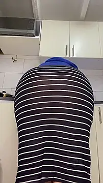 Chloee_Peach webcam