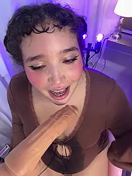 hinata_dolly webcam