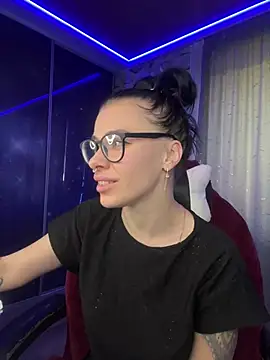 Queen_of_pain webcam