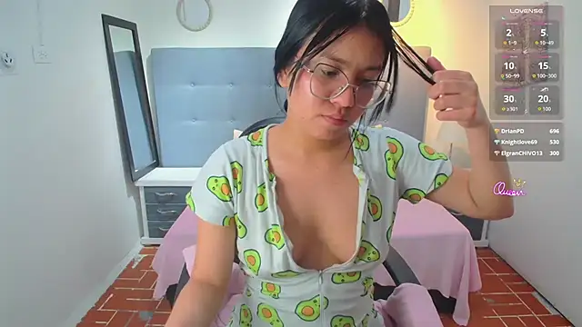 Mitsuri_Smith webcam