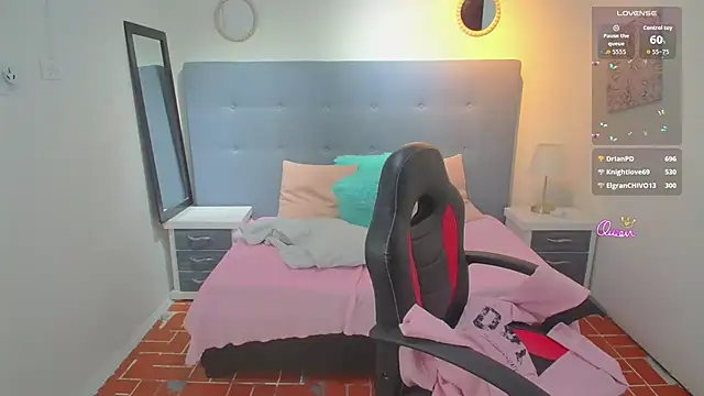 Mitsuri_Smith webcam