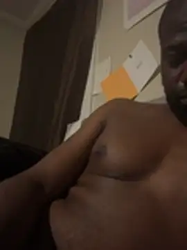 Yaboiyo1 webcam