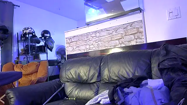 thehellbilly - TheHellBilly's free webcam - UK Sex Cams