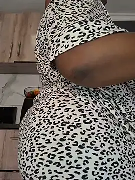 SWEETDOLLY29XX webcam