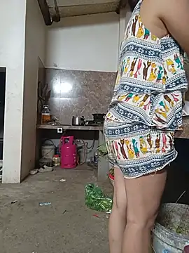 Linda-yiyi webcam